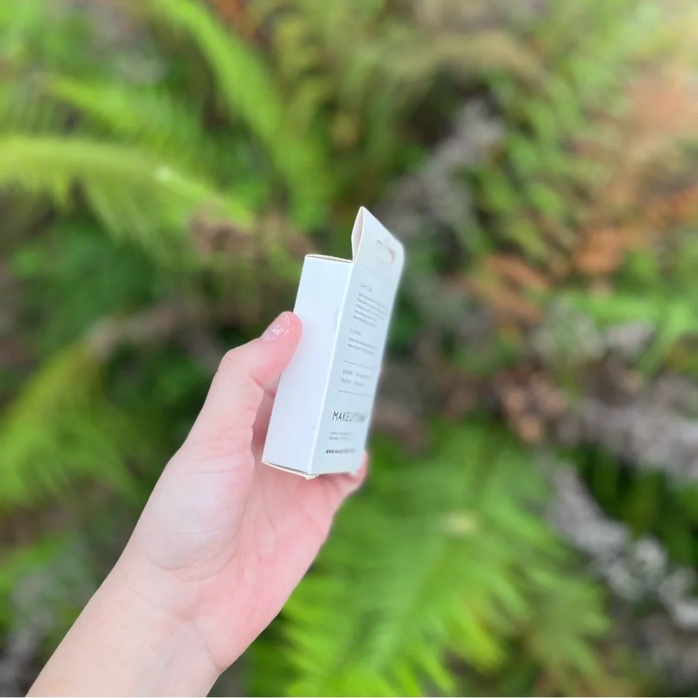 BNIB Makeup Drop